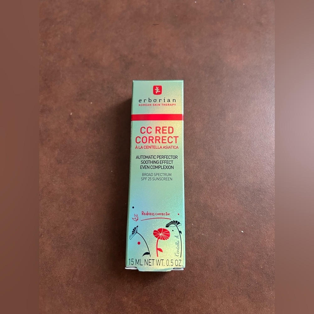 Erborian CC Red Correct Cream